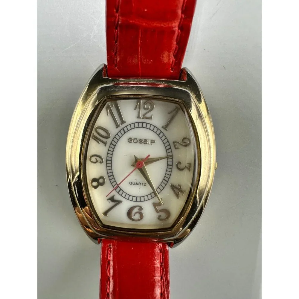 Gossip Watch Women Gold Tone Barrel Case Red Leather Band New Battery 9